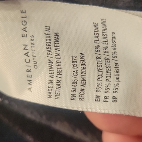 American Eagle Women's Blue Top size Medium - Picture 4 of 4